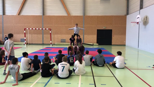 Acrosport-5ème-Cycle 4-M1 MEEF.mov